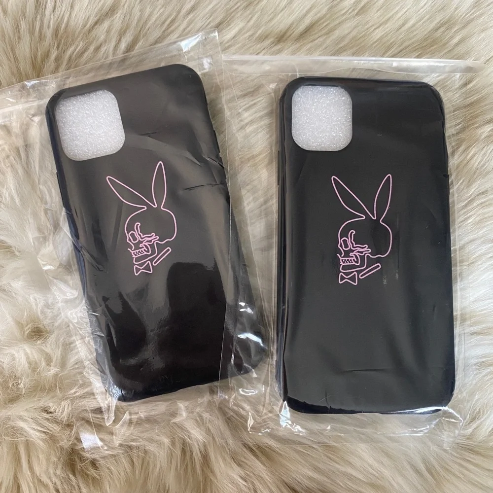 NWT - black iPhone case with pink skull graphic